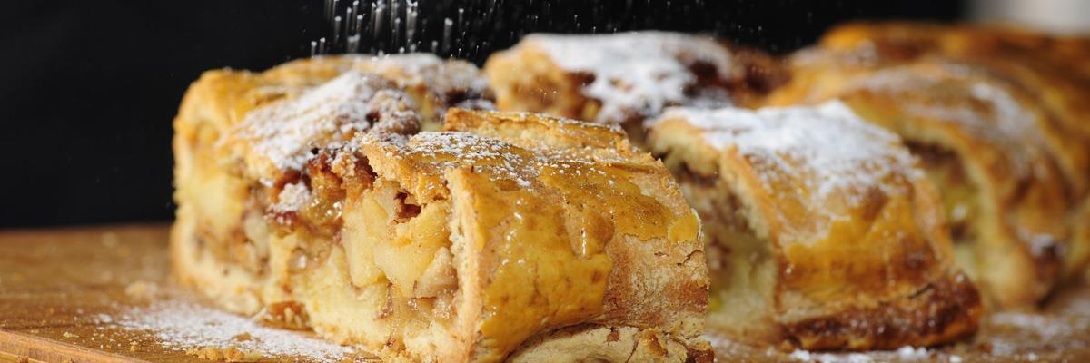 Strudelteig Für Apfelstrudel - Apfelstrudel Mit Mürbeteig